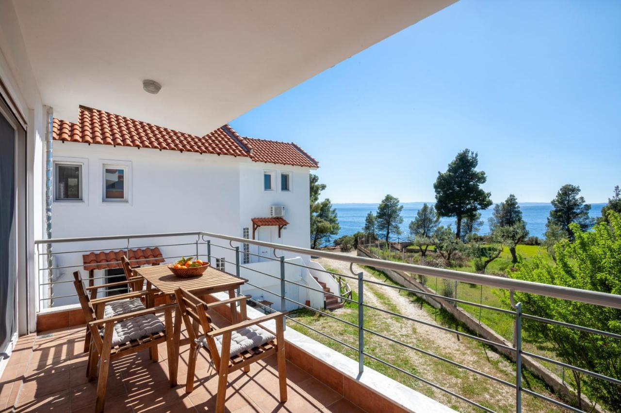Alterra Vita Homes By The Sea ネオス・マルマラス エクステリア 写真